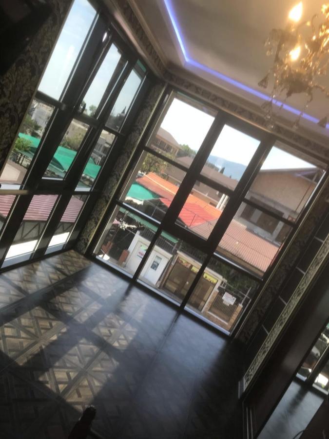 גגרה Nina Mini Hotel מראה חיצוני תמונה